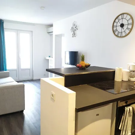 Joli 2 Pieces Hyper Centre Apartamento